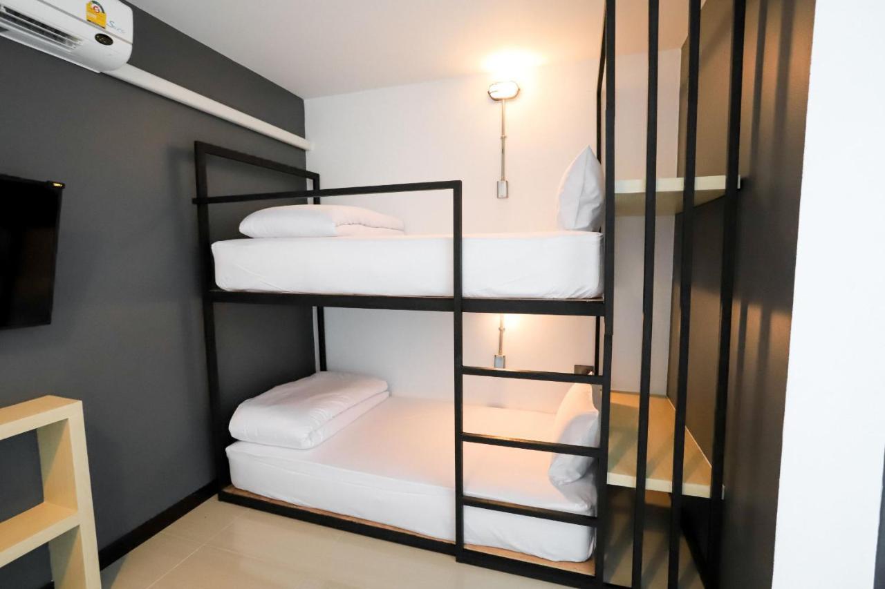 The Rest Hotel - ประจวบ Prachuap Khiri Khan Esterno foto