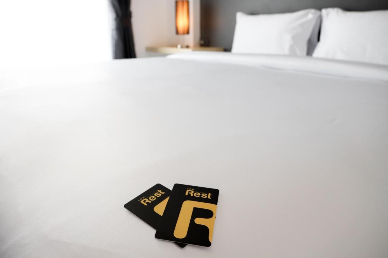 The Rest Hotel - ประจวบ Prachuap Khiri Khan Esterno foto