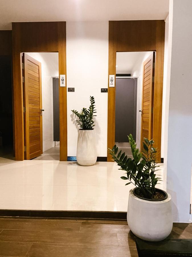 The Rest Hotel - ประจวบ Prachuap Khiri Khan Esterno foto